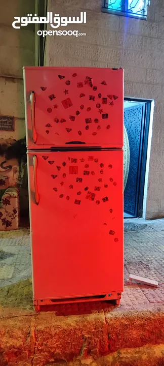 ثلاجه حجم كبير  تبريد بخار