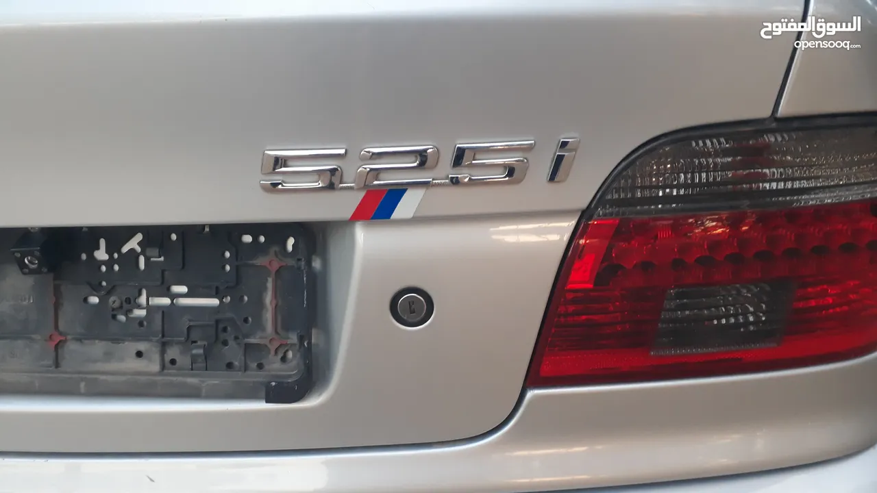 2002 BMW 525