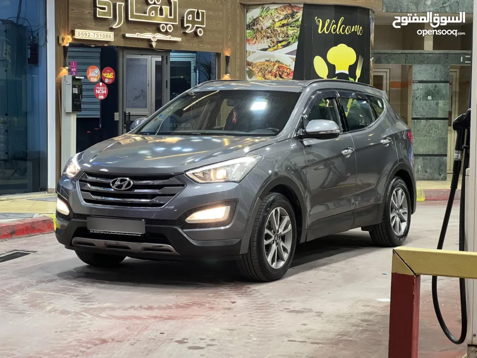 هونداي سنتافيه 2015 مطور 2000 ديزل اتوماتيك فل الفل بدون فتحه بسعررررر 66000 الف بسعرررر حرررق