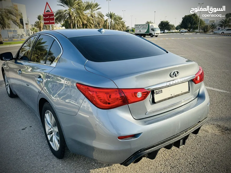 للبيع إنفينيتي Q50 2014 نظيف جداً