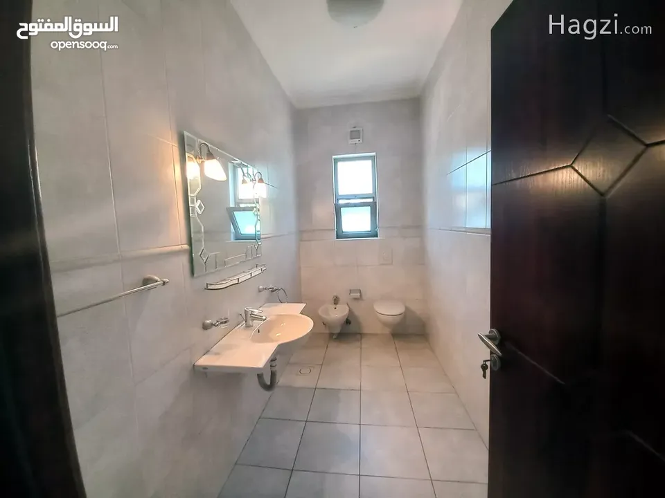 شقة مفروشة للإيجار 200م2 ( Property 16969 ) سنوي فقط