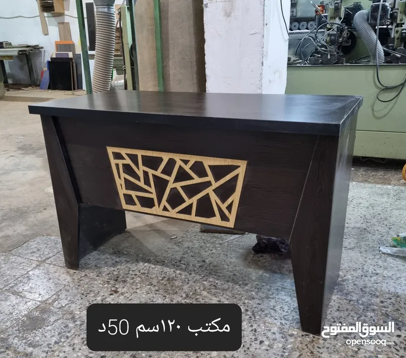 مكتب موظف قياس 120سم مع درجين معلقات  عدة الوان السعر شامل التوصيل والتركيب عمان والزرقاء