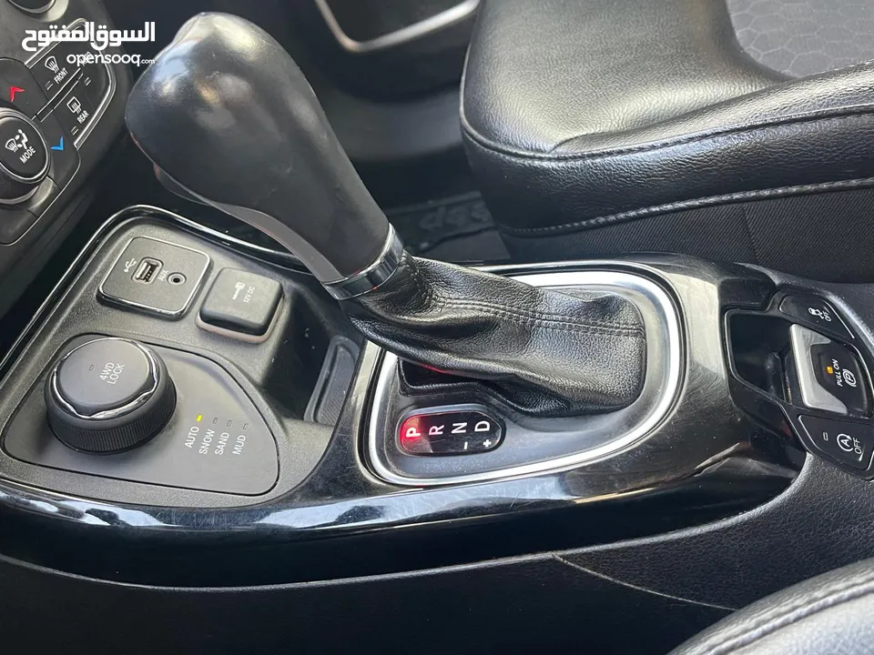 جيب كومباس 2018 فل اوبشن بانوراما فحص بحالة الوكالة