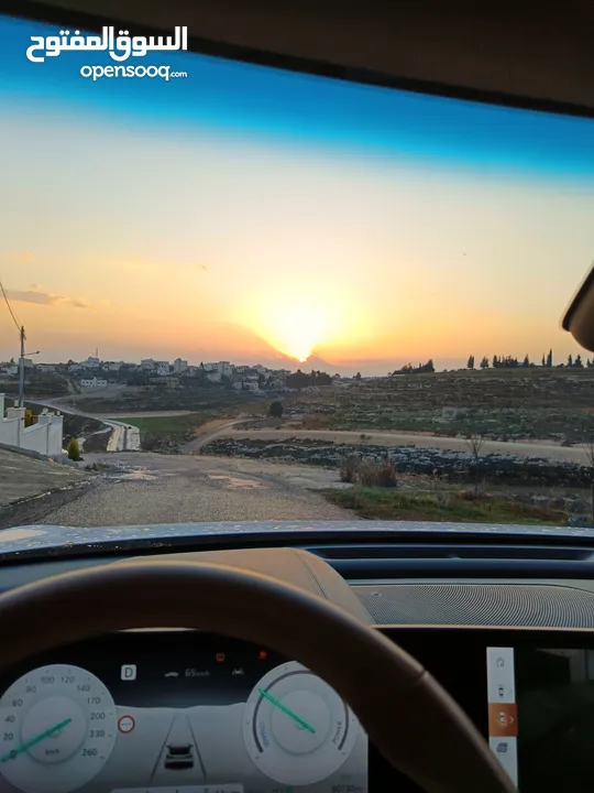 هيونداي جينيسيس GV60 موديل 2022 صناعة كورية تقنية التكنولوجيا المانية حاصل على أفضل سيارة دفع رباعي