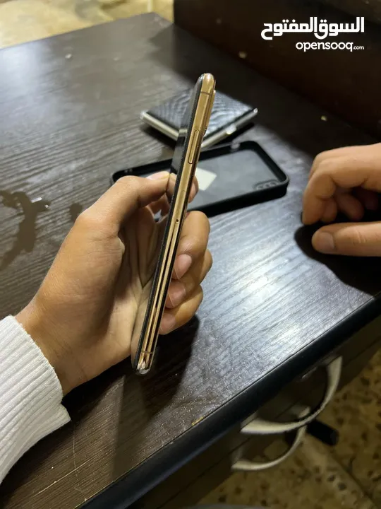 تيلفون للبدل ع ايفون 11برو ماكس دون فرقيه