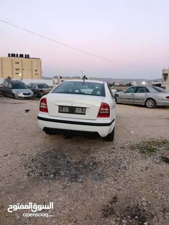 سكودا اوكتافيا منفوضه بالكامل 1900 ديزل تيربو