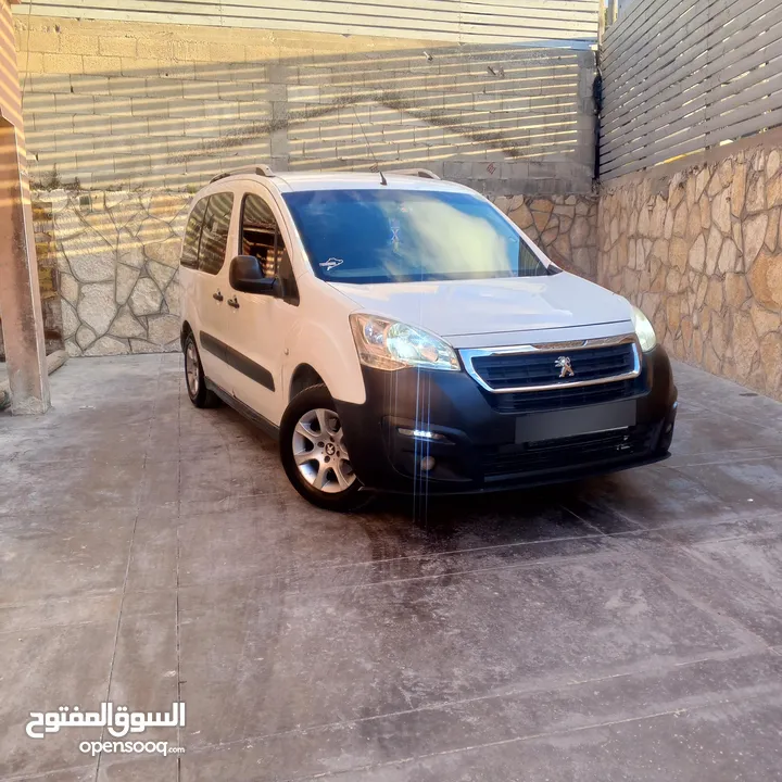 بيجو بارتنر tb