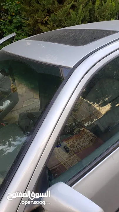 سيارة اسكودا بحالة ممتازة للبيع بداعي السفر