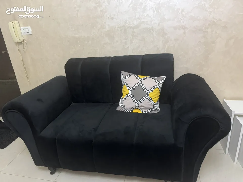 كنب مستعمل