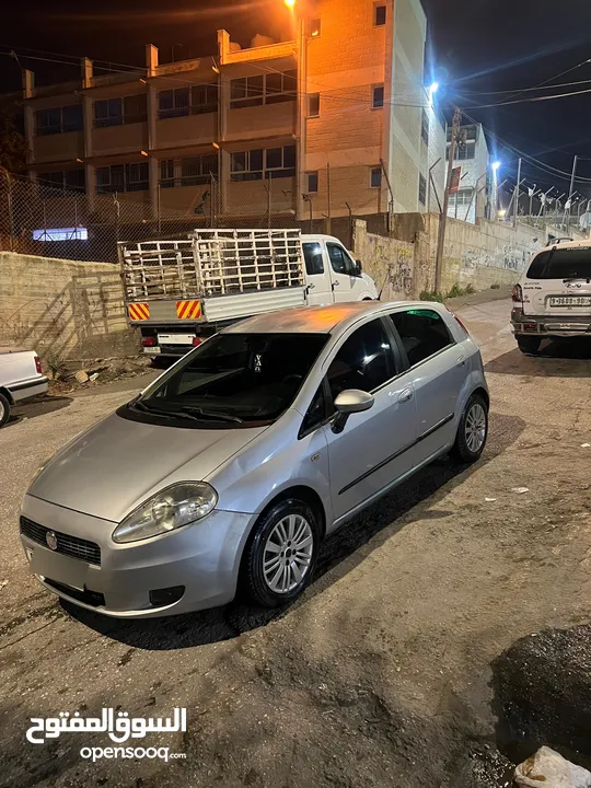 فيات بونتو 2009