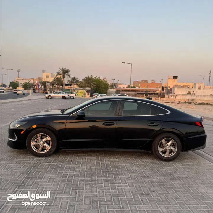 For Sale Hyundai Sonata Model 2021 2.5L 4-cylinder  Excellent condition insurance 6/2026 Self-drivin