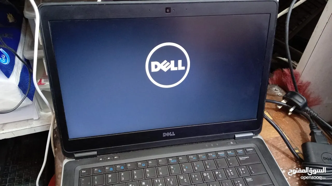 لابتوب dell latitude E7440 ( مواصفات بالوصف والصور )