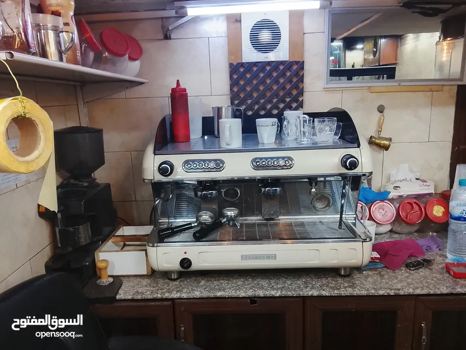 عدة كوفي شوب كاملة للبيع