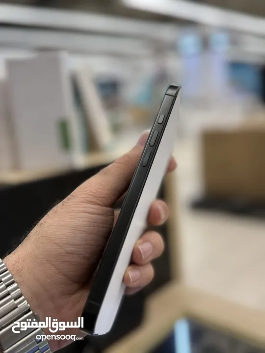 Iphone 16 pro Max 256 جيجا للبيع جديد