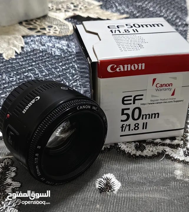 عدسة كانون 50 mm الاصدار الثاني بحالة ممتازة للبيع