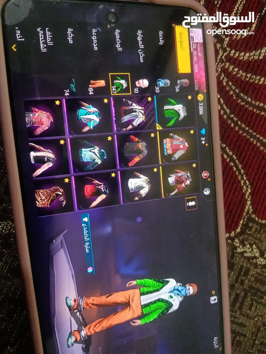 حساب فري فاير من 2018 ولكن ما مشحون فيه lvl56
