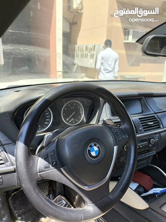 سياره BMW للبيع