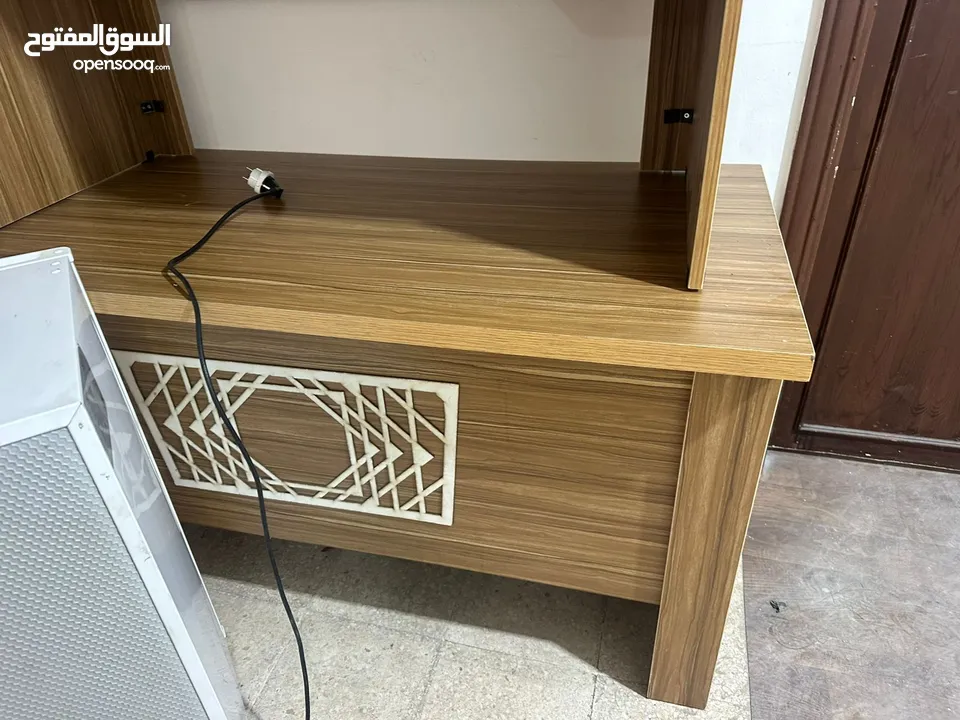 مكتب 120  و140 و160 سم مع درجين معلقات باسعار خياليه