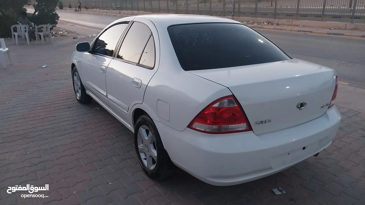 سلام عليكم عدد سيارتين سامسونج sm3 2007 وكيا برايد 2008 .خاليات من القص والقشره والسوس