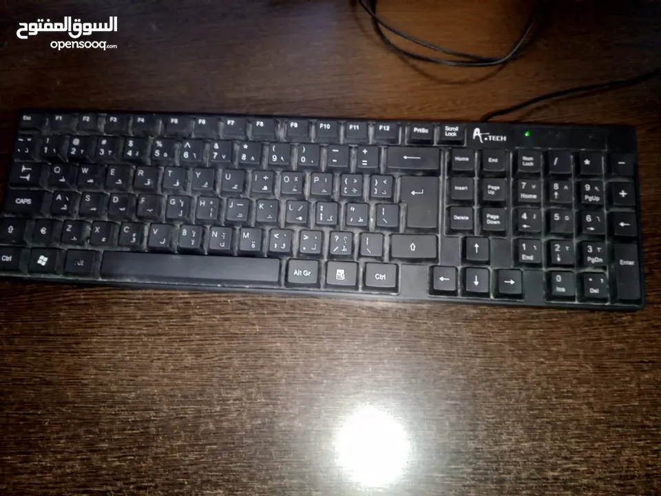 كمبيوتر مستعمل شبه جديد للبيع مستعجل (قابل للتفاوض)