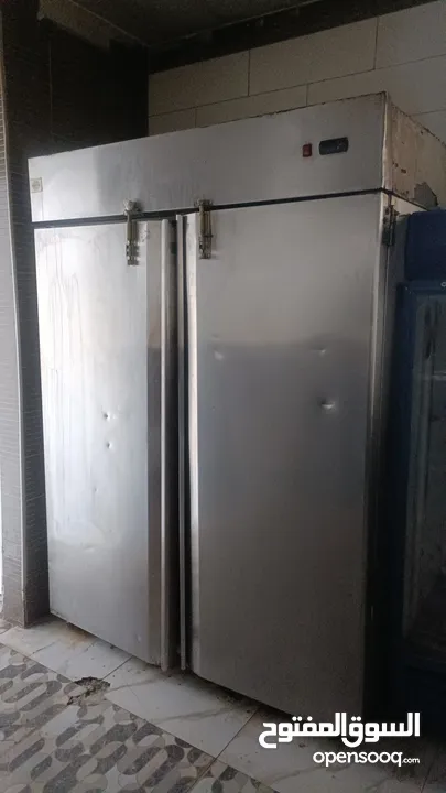 عدد مطاعم للبيع...