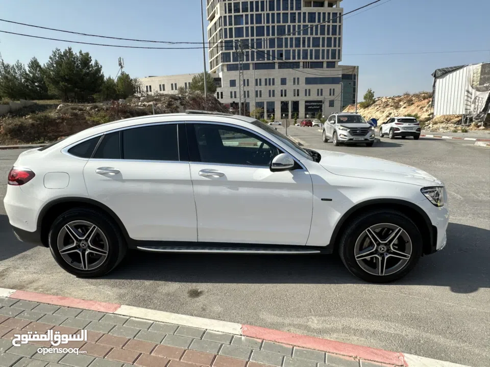 MERCEDES GLC 300E COUPE 4MATIC 2021