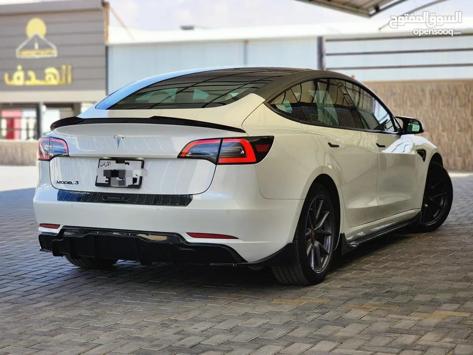tesla model3 2021