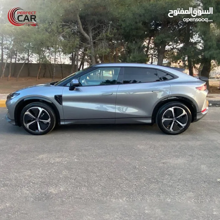 BYD Song L Excellence 2024  662 km البيع كاش أو أقساط
