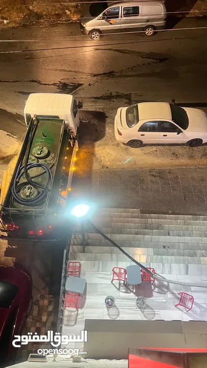 مطعم للبيع او للمشاركه