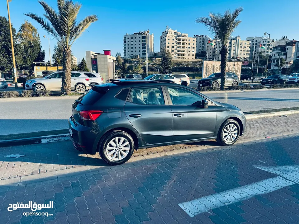 سيات ابيزا فل الفل مع بانوراما ،،، اوتوماتيك