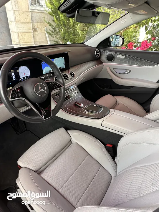 مرسيديس E220
