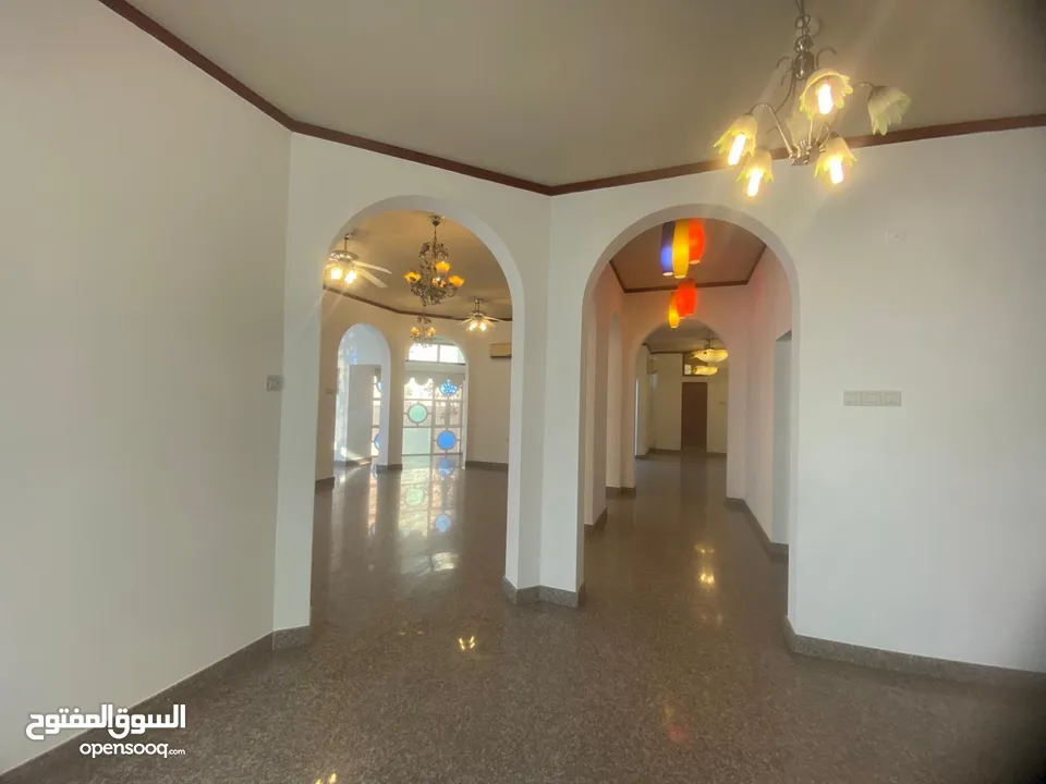 6Me34-Luxurious Big Building 20BHK for rent in Al Sarooj Street