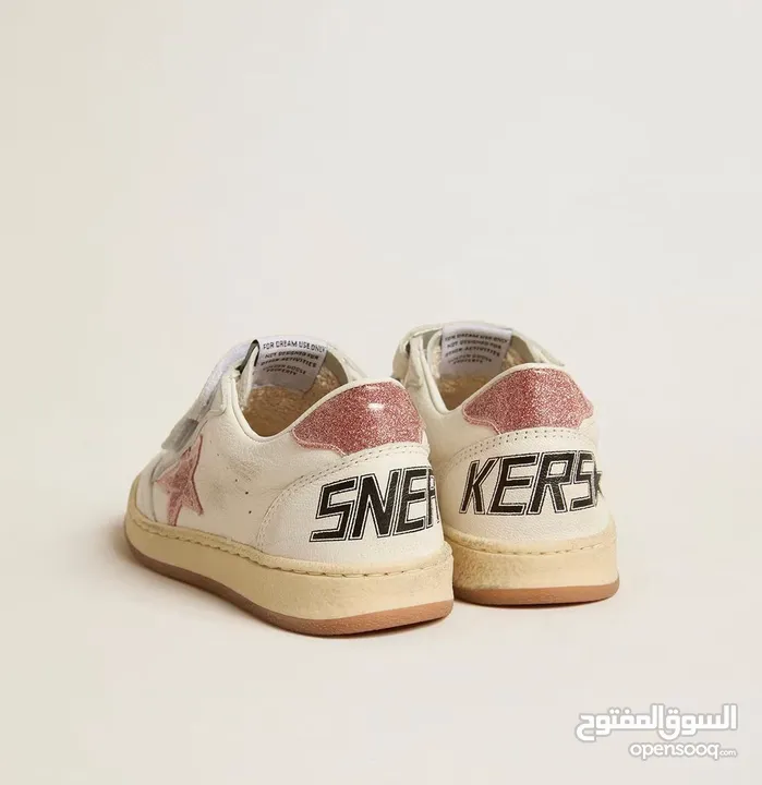 Golden Goose, 3-4 yrs, girls: size 24 Kuwaiti.