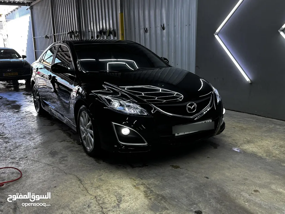 Zoom Mazda 6