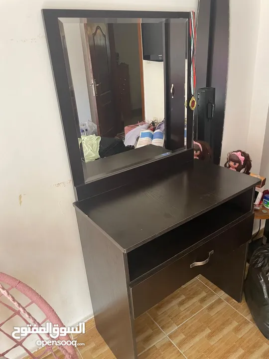 اثاث منزل كامل مستعمل بحالة الجديد للبيع