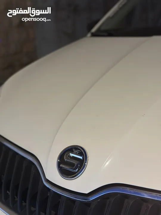 للبيع بدفعه 20 وشكات داخل بيت لحم او البدل سكودا فابيا 2015 بويه شركه