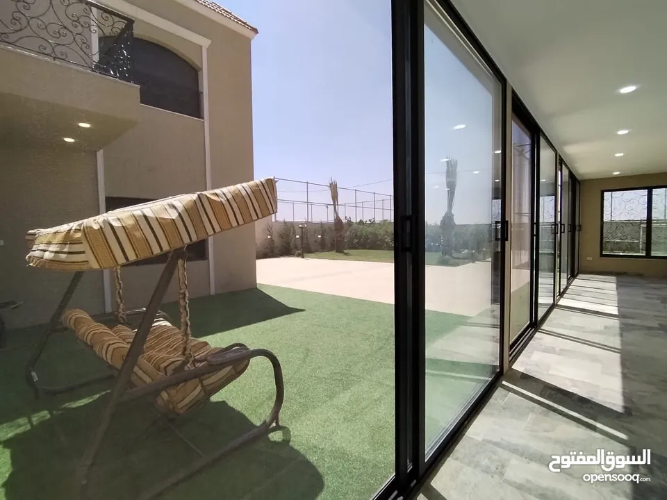 giving city مدينة تظم مجموعه شاليهات فخمه  اهلا وسهلا بالجميع  شاليه حجم صغير  شاليه كبير مسبح اطفال
