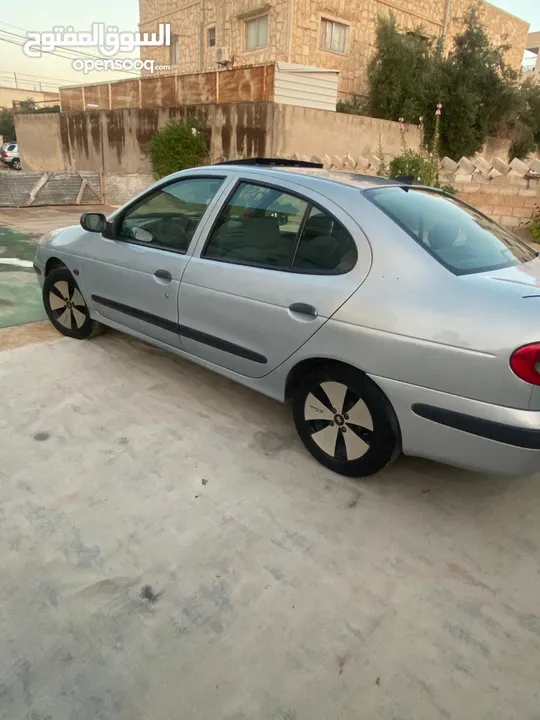 رينو ميجان 2001فحص نضيف للبيع او للبدل علا هيونداي سنتافي