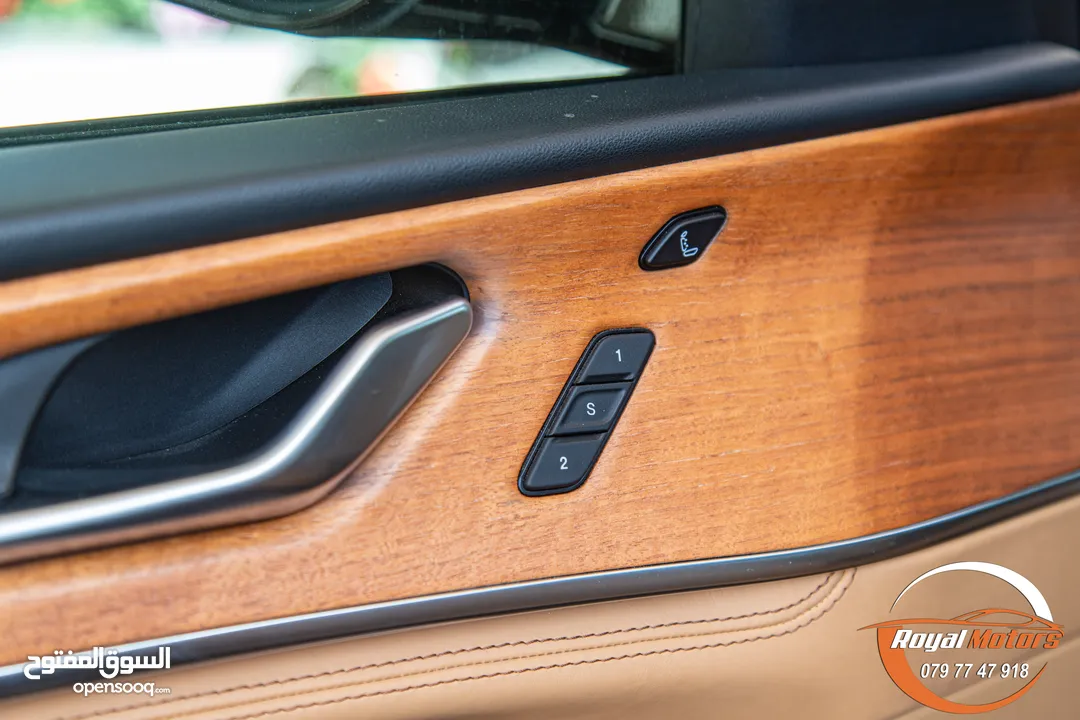 الان لدى رويال موتورز   Jeep Grand Cherokee L 2021 Summit