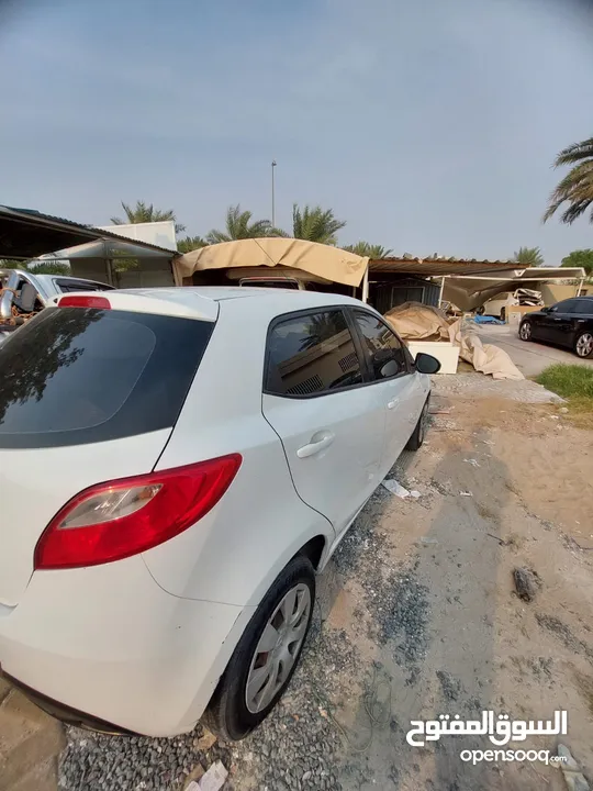 Mazda 2, 2011 White color