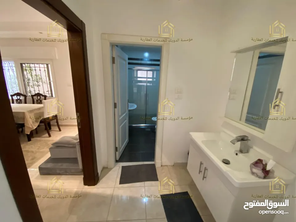 فيلا للايجار .. V18 Villa for rent.. other options available