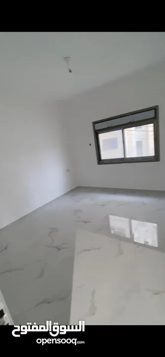 شقة مميزة قريبة على جامعة النجاح الحرم القديم تشطيب مميز
