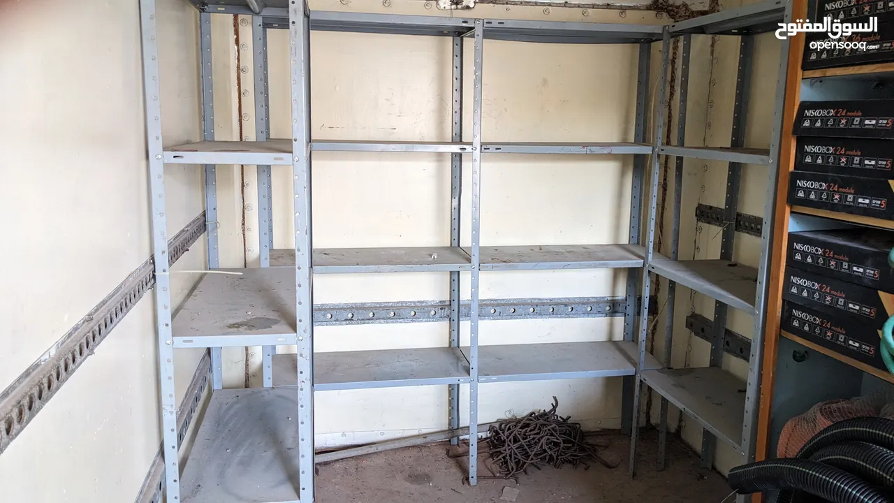 بضاعة محل مستعمل ،( كامل...تصفيه )