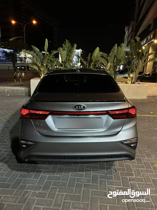 Kia k3 2019 GT Line بحالة الوكالة صيانة جديدة فحص كامل السيارة بالكرتونة