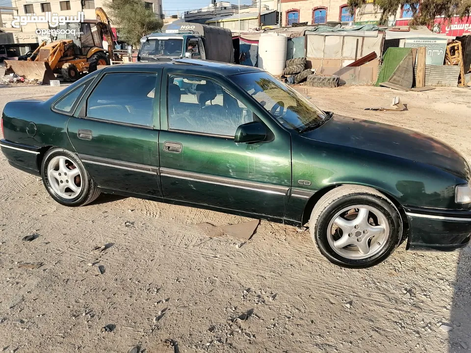 اوبل فيكترا موديل 1995 بحاله جيده  منتهي ترخيصها سنه للبيع ماتور 16 حلاب جير عادي 5 غيار فتحه بالسقف