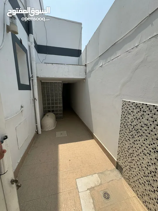 فيلا في كومبوند للايجار في سند   Villa for rent in a compound in Sand