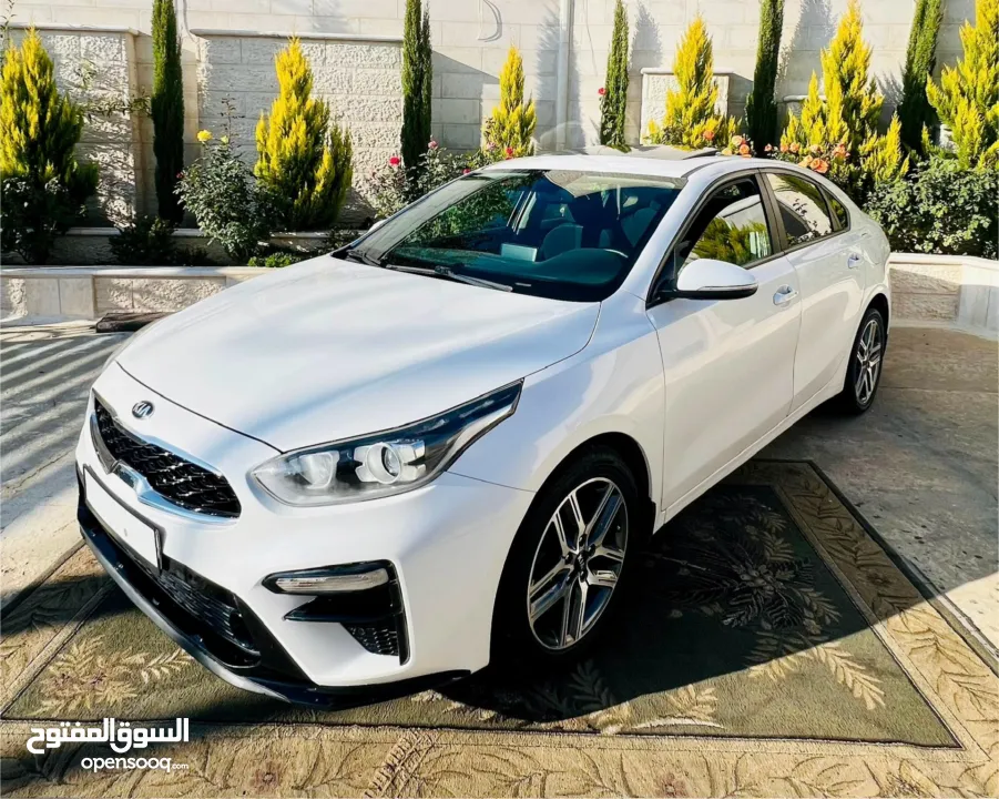 إضافات فحص نخب سعر Kia Cerato 2020 حررق كاش ترخيص وتامين لمدة عام