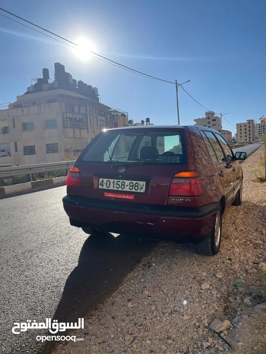 جولف MK3 موديل 1998 ماشية بس 105 الف محولة اوتومات بس عدة الغيار العادي كامل معها