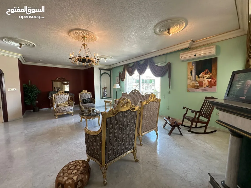 شقة مفروشة للايجار في ضاحية الأمير راشد  ( Property 38380 ) سنوي فقط