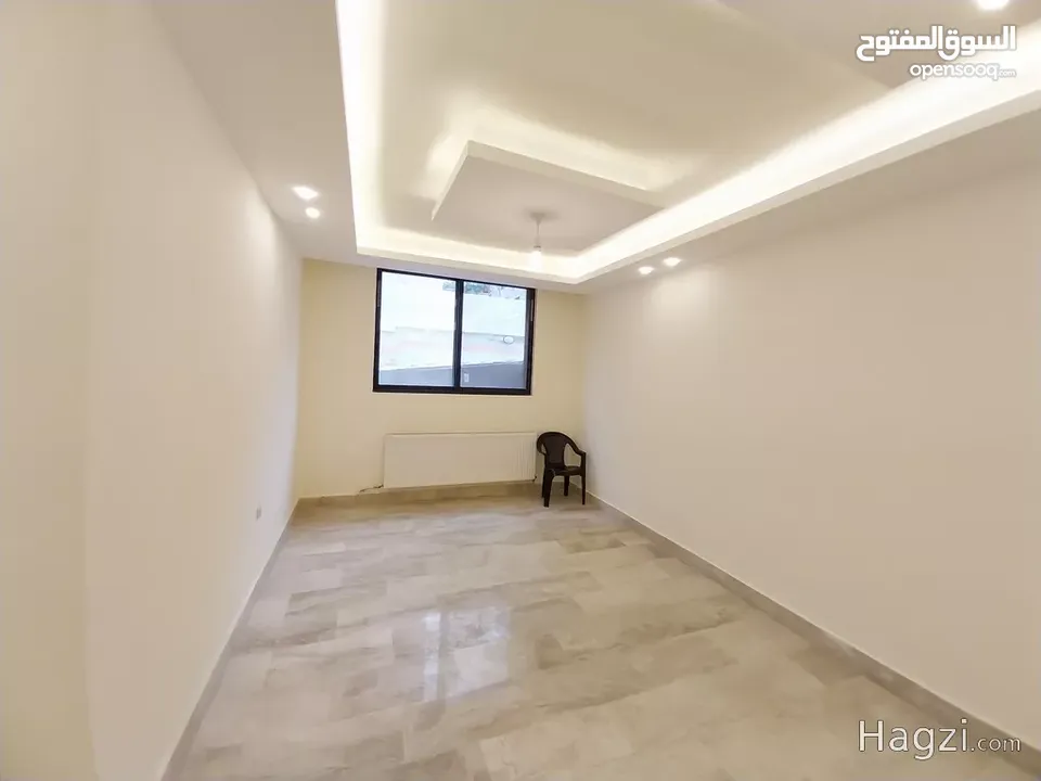 شقه طابق شبه ارضي بمساحه 125 م للبيع في شارع عبد الله غوشه ( Property ID : 31128 )